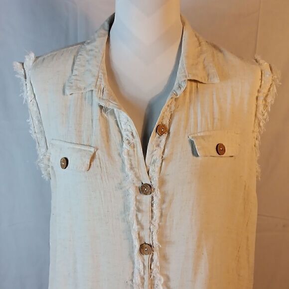 Mlle Gabrielle Linen Blend Dress - Picture 2 of 9